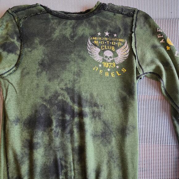 Affliction Men's Medium Reversible Graphic Long Sleeve Skull Shirt - Picture 6 of 9